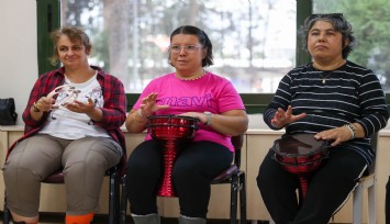 Buca’da engeller ritimle aşılıyor