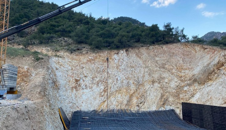 İzmir-Ankara hızlı tren hattı inşaatında kaza