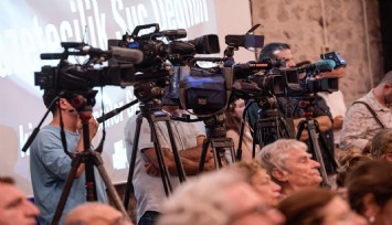 Başkan Tugay: Basının susturulduğu yerde halk susturulmuştur