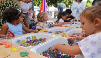 Seferihisar Çocuk Şenliğinde minikler doyasıya eğlendi