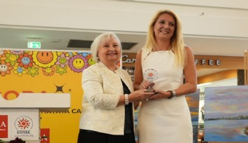 Agora'da zamansız markalarla iyilik dolu anlar