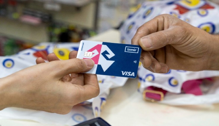 İzmir Büyükşehir Belediyesi'nden kırtasiye desteği: İzmir Şehir Kartı’na yatırılacak