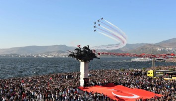 İzmir’in kurtuluşunun 103. yılı coşkuyla kutlanacak: Türk Yıldızları ve SoloTürk gösterisiyle İzmirliler büyülenecek