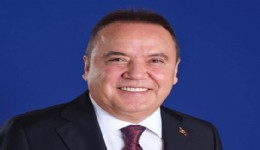 Antalya'da yolsuzluk soruşturması tamamlandı: Böcek ve 40 şüpheli hakkında iddianame