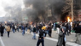 İran’daki protestolarda ölü sayısı 3 bin 308’e, tutuklu sayısı 24 bin 266’ya yükseldi