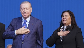 Özgür Özel’den Özlem Çerçioğlu’na sert tepki: İnsan içine çıkamayacak durumda