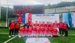 Türkiye’nin en iyi kız Futbol Takımı İzmir’den çıktı