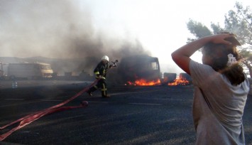 Ekmek teknelerinin yanışını gözyaşları içinde izlediler