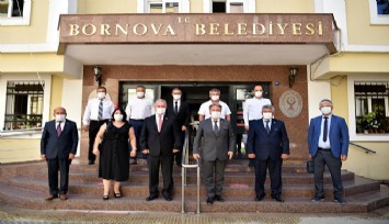 Bornova Belediyesinden sorunlara hızlı ve etkin çözüm için muhtarlarla işbirliği