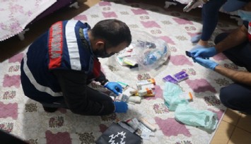 İzmir'de yeşil reçete operasyonu: Aralarında doktorlar ve eczane sahiplerinin de olduğu 26 şüpheli gözaltında alındı