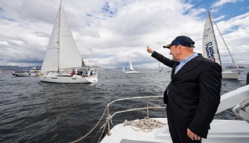 İzmir Körfezi’nde festival havası