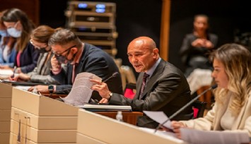 Ağır ve orta hasarlı binalar için yüzde 20 emsal artışı İzmir Büyükşehir Belediye Meclisinden geçti