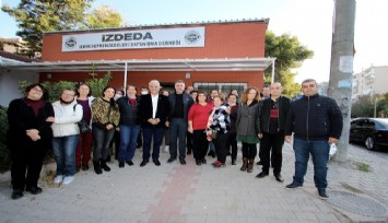 Başkan Sandal’dan depremzedelerle ilgili önemli açıklama: Bina statiği 12-13 kata göre hazırlanacak