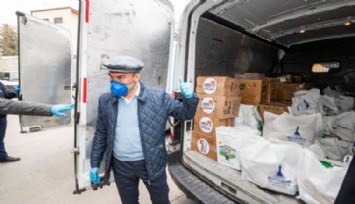 Başkan Soyer vahim tabloyu açıkladı: Belediyeye 500 bin kişi gıda paketi için, 181 bin üniversite mezunu da iş için başvurdu