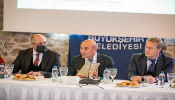 Başkan Soyer, 13 kazı başkanıyla bir araya geldi: İzmir’in Akdeniz iddiasını sürdüreceğiz