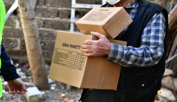 İzmir Büyükşehir Belediyesi “kara kış” desteğini sürdürüyor