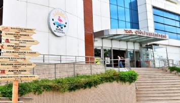 Çiğli Belediyesinde dijital dönüşüm: İşyerlerine online ruhsat kolaylığı