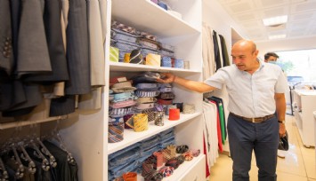 Alım gücü düşen vatandaşlar için hizmete açıldı: Bizİzmir Giysi Noktası