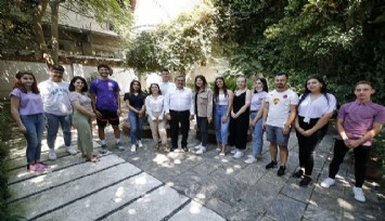 Başkan Batur: Geleceği “Z Kuşağı” kurtaracak