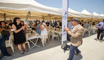 Başkan Soyer bayramlaşma ziyaretlerine İZBETON çalışanlarıyla başladı