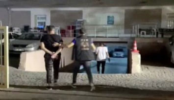 İzmir'de FETÖ'nün gaybubet evlerine baskın  