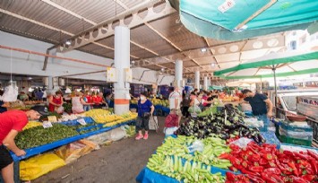 İzmir’de pazaryeri atıkları organik gübreye dönüştürülüyor: Pilot uygulamada 40 ton üretildi