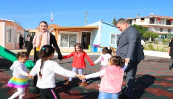 Çeşme Belediyesinden çocuklara “masal” gibi hizmet