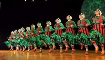 Menderes’te halk dansları zamanı