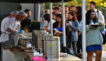 İBB, gençleri Buca’da buluşturdu: Mutluyuz, minnettarız