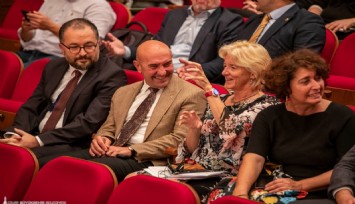 “Amacımız İzmir’i gezegenimize yaraşır metropol haline getirmek”