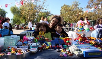 İkinci el oyuncak pazarında birinci el mutluluk