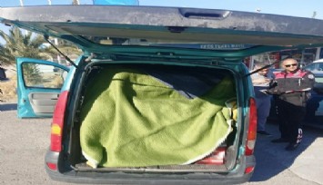 Seferihisar Belediyesinden motor yağı çalan 2 personel tutuklandı