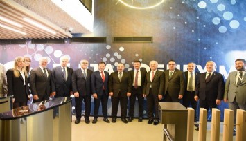 <strong>İzQ’ya ziyaret eden Bakan Varank: İzmir, Türkiye’deki inovasyon ekosistemi için çok önemli</strong>