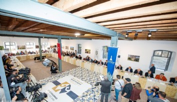 Başkan Soyer: “Geleceğin siyasetine yön vermek niyetindeyiz”