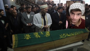 Depremde balkondan atlayarak hayatını kaybeden Efe toprağa verildi  