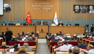 Soyer: “Terör örgütlerinin hepsine lanet ediyoruz”