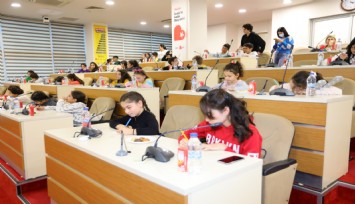 Bayraklı’nın çocukları: Yarınları biz kuracağız