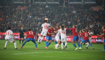 A Milliler, Çekya'ya aman vermedi: 2-1
