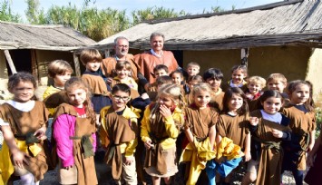 Bornova’da Kent Turu’na yoğun ilgi