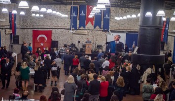 “İzmir eğitimde de Türkiye’ye örnek olmak zorunda”