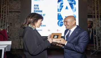 Soyer: İzmir Akdeniz Bieaneli ile sanat hareketi başlatıyoruz