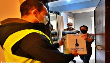 İzmir Büyükşehir Belediyesi’nden çölyak ve fenilketönüri hastalarına 4 bin 500 gıda paketi
