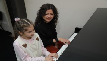 Bayraklı’nın kursları yüz güldürüyor