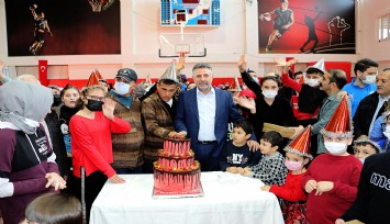 Bayraklı Belediyesinden “engelleri” kaldıracak hamle