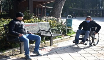 Bornova’nın parklarına “Engelsiz Bank”