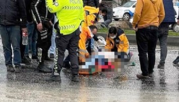 İzmir’de yolun karşısına geçerken otomobilin çarptığı kadın hayatını kaybetti