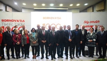 Başkan İduğ’dan “Bornova’da tıkır tıkır 1000 gün” sunumu
