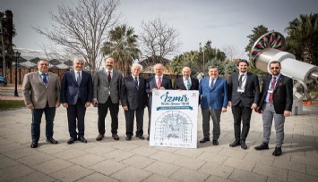 İzmir Tarihi Liman Kenti UNESCO’ya bir adım daha yaklaştı