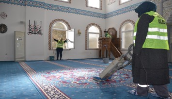 Menderes’in camileri Ramazan'a hazır