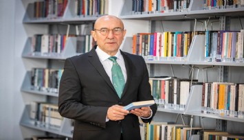 Soyer: Çok kitaba ihtiyacımız var